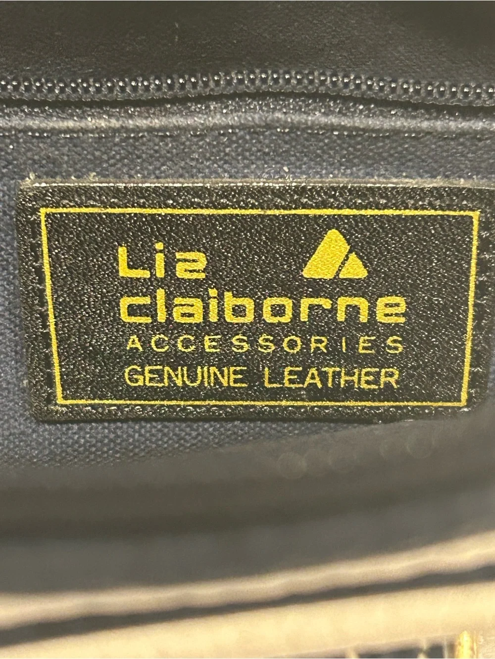 Vintage Liz Claiborne Navy White Pebbled Leather Camera Crossbody Bag Purse 80s